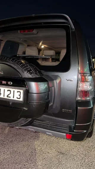متسوبيشي باجيرو 10