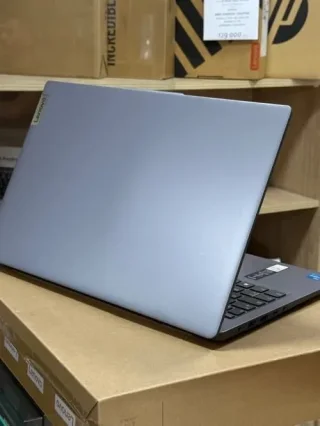 لابتوب لينوفو أحدث إصدار بحالة شبه جديدة (استعمال مرتين فقط) 💥💻 2