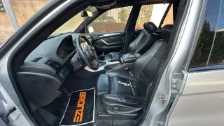 X5 موديل 2002