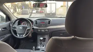للبيع سيارة MG 350 S موديل 2016 5