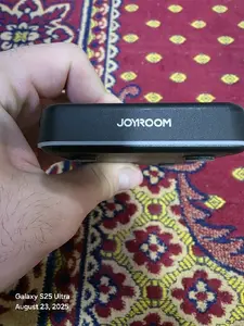 شاحن لاسلكي جيروم 5