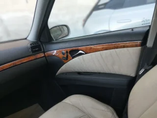 E200 مرسيدس بنز 2003 12
