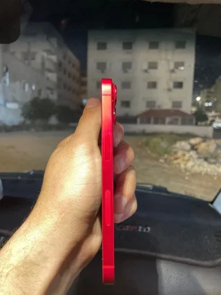 iPhone 14 Red 4