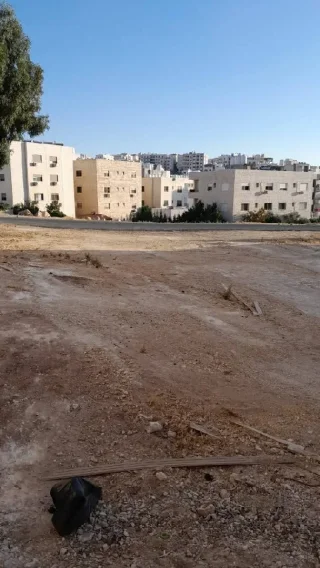 أرض مميزة خلف الأكاديمية البحرية