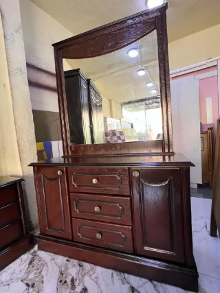 🛍️غرفة نوم شبابية مميزة ♦️خشب لاتيه ١٨ قشرة بلوط ️مستعمل بحال الوكالة ️ سرير مفرد ع 6