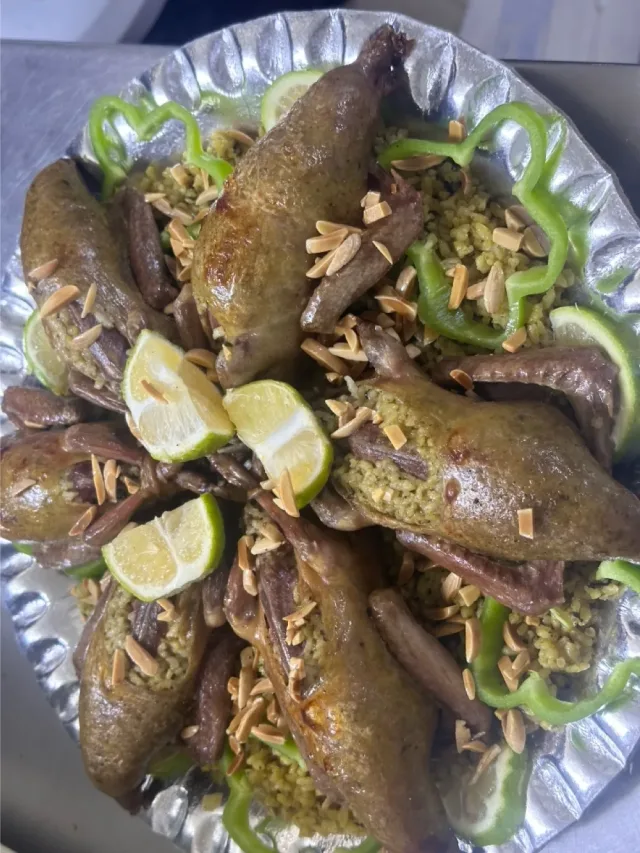 مطعم كوخ لمتنا غير 9