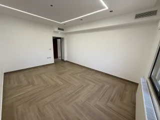 شقه فاخره للبيع ام السماق ٢٢٧م بالقرب من روان كيك بسعر مغري 9
