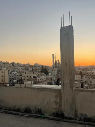 سطح للبيع 3