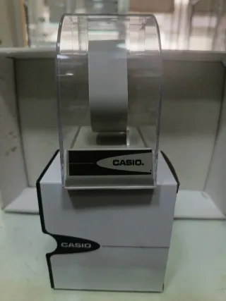 علب ساعات اصليه Casio - Q&Q