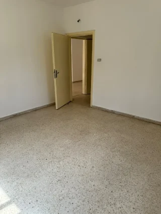 شقة فارغة للايجار بالشميساني 8