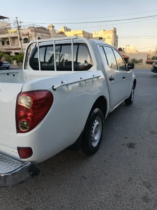 متسوبيشي L200