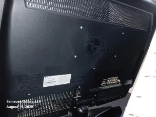 شاشة LG 2