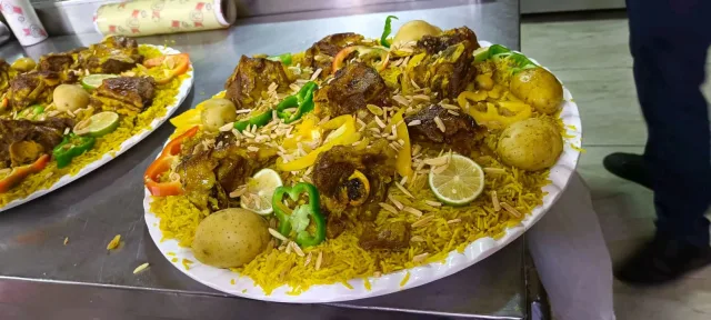 مطعم روابي اليمن 5