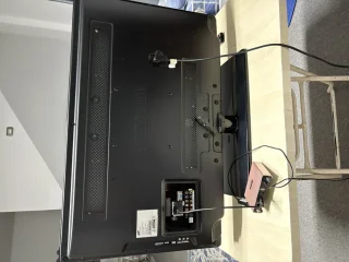 شاشة 40 إنش من نوع سامسونج LCD/LED