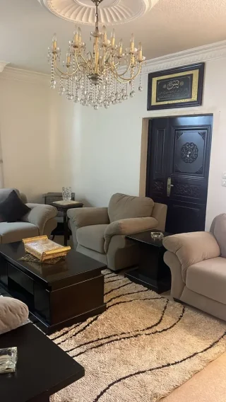 شقه للبيع طالق ارضي 2