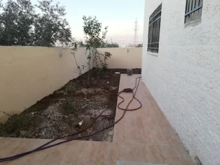 شقه للبيع
