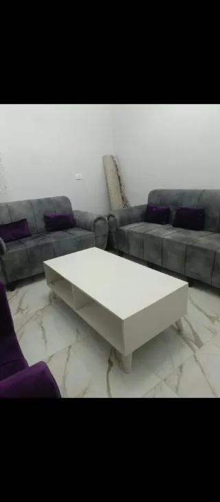 طقم كنب تجاري مش تفصيل بحالة جيد جدا