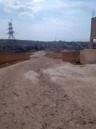 ارض للبيع في قرية ابو صياح