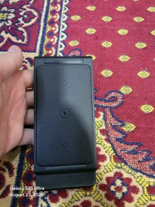 شاحن لاسلكي جيروم 4