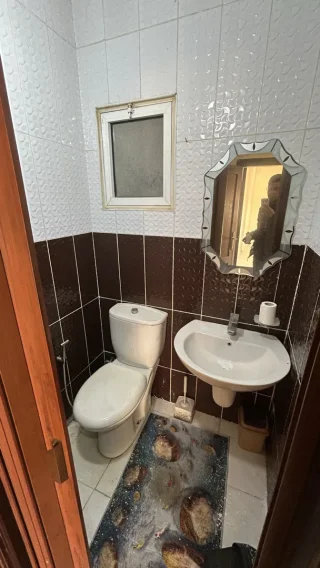 شقة سكنيه للايجار مميزه اطلاله فخمه جدا اربد