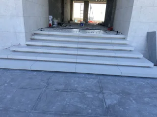 فني تركيب جميع انواع البلاط و الرخام شغل و تسليم هندسي بادق التفاصيل