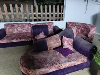 طقم مستعمل بحالة جيدة