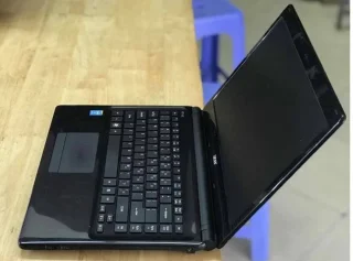 **لابتوب Acer Core i3 الجيل الثاني – 4GB RAM و500GB HDD بسعر 120 دينار مع كفالة 3