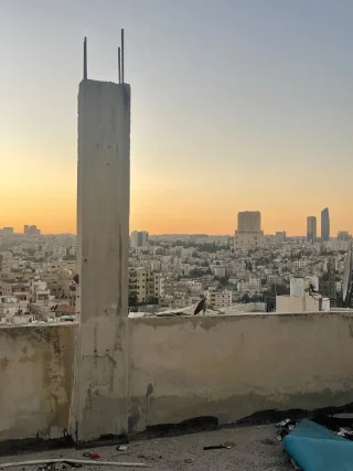 سطح للبيع 2