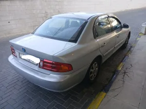 كيا اوبتيما موديل 2000 للبيع 4
