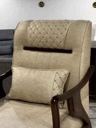 طقم كنب ٧ مقاعد 7
