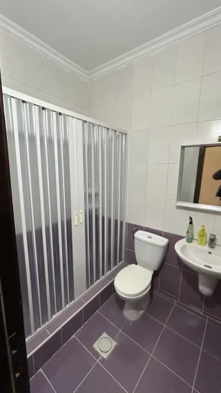 شقة سكنيه للايجار مميزه اطلاله فخمه جدا اربد