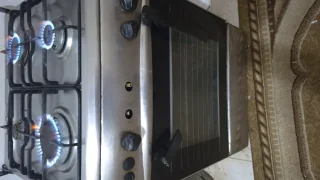 فرن غاز ٤ عيون،ودفاية وجرتين غاز وخزانة 2