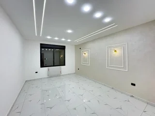 شقة ارضيه ١٦٢ م مع راس ٤٠ م للبيع في البنيات / جانب مدارس ادحصاد التربوي 7