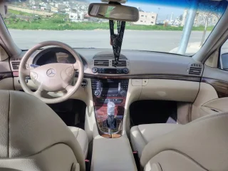 مرسيدس E200 2