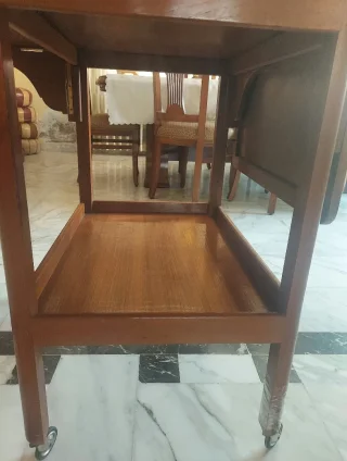 طاولة تقديم للبيع 3