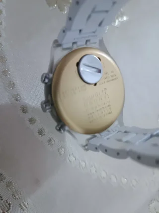 ساعه سواتش 2
