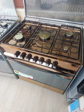 غازات يونفيرسال ايطالي 🇮🇹مجدد كامل ستانلس ستيل كامل  7 مفاتيح 💥💥 بيشتغل فرنو فوق 5