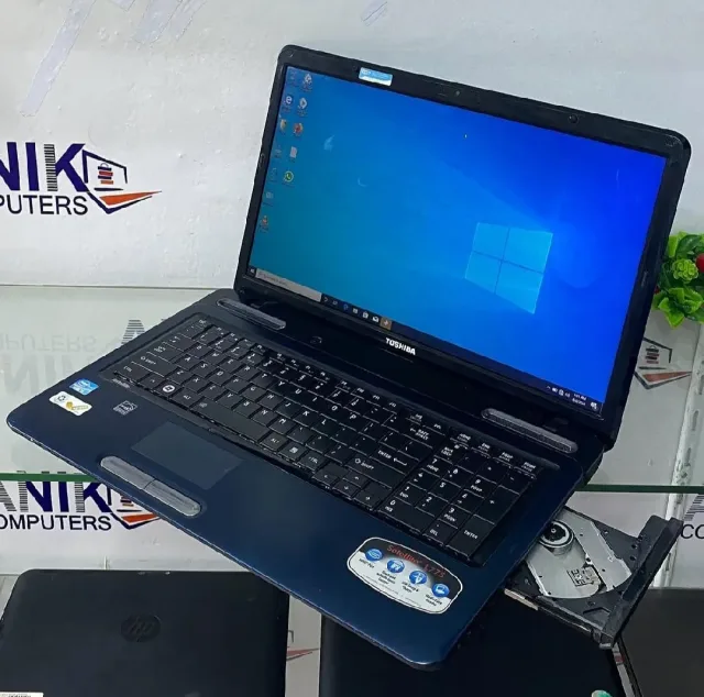 بيع اجهزه كمبوتر  بلستيشن تلفونات  8