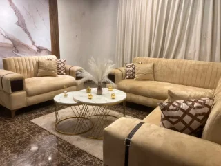 🛋️✨ طقم كورنر فخم – 9مقاعد✨🛋️طقم كنب أنيق يعطي فخامة ولمسة راقية للصالون، مطرز تطر 11