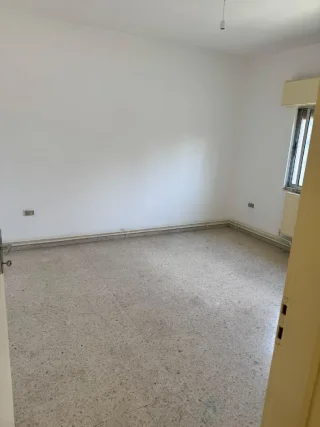 شقة فارغة للايجار بالشميساني 9