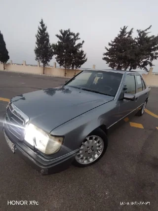 مرسيجس E200 موديل 1993 للبيع 7