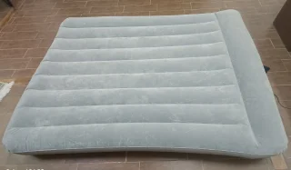 فرشة نفخ هوائية بالكهرباء صيني نخب اول مزوج شبه جديدة وبسعر المفرد 160×220 7