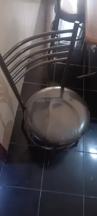 طاوله سفره مع 6 كراسي 4