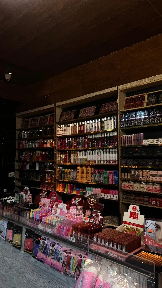 gold rose perfume shop 3