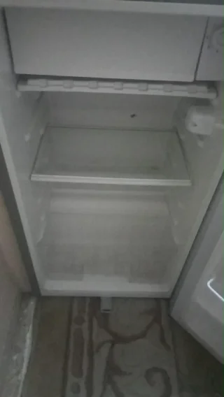 ثلاجة مكتب او غرف صغيره 2