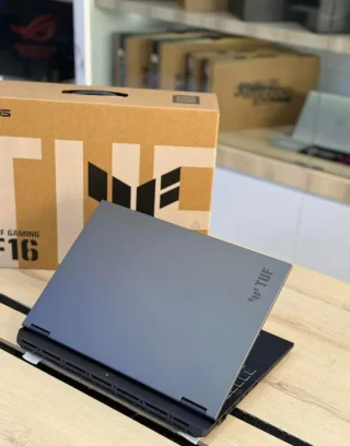 ASUS Gaming 4
