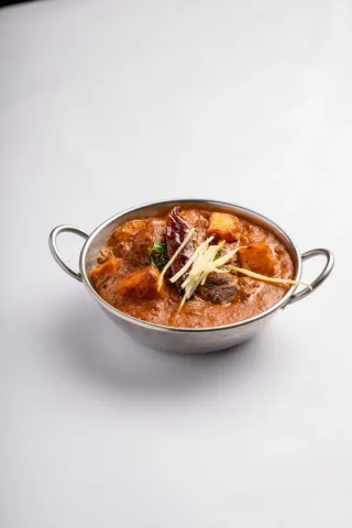 مطلوب شريك ممول لمطعم سياحي متخصص