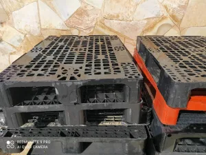 معرض بيع وشراء طبليات بلاستيك