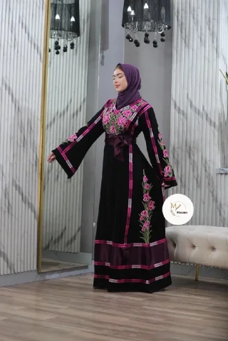 ✔️موسم جدييييييد✔️ثوب التراثي بأجمل الألوان تطريز فخم✔️متوفر لجميع الأحجام ✅✅✅✅✅✅✅ا