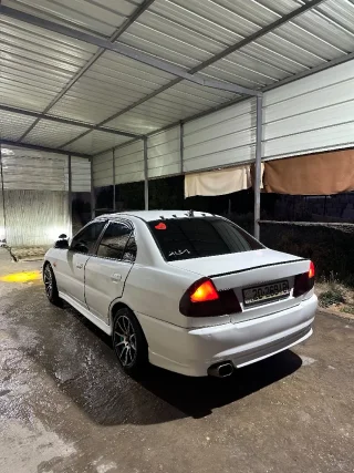 ميتسوبيشي لانسر 6